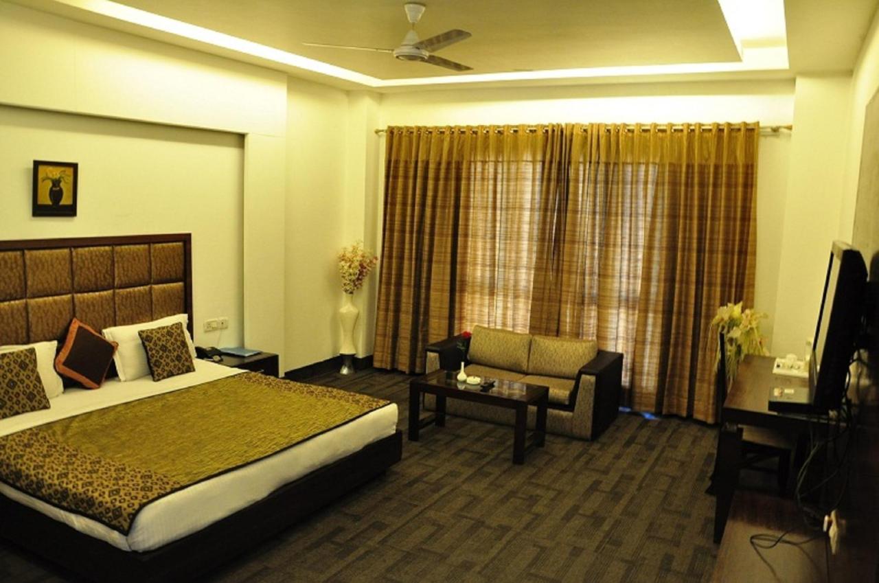 Hari'S Court Inns & Hotels New Delhi Exterior photo