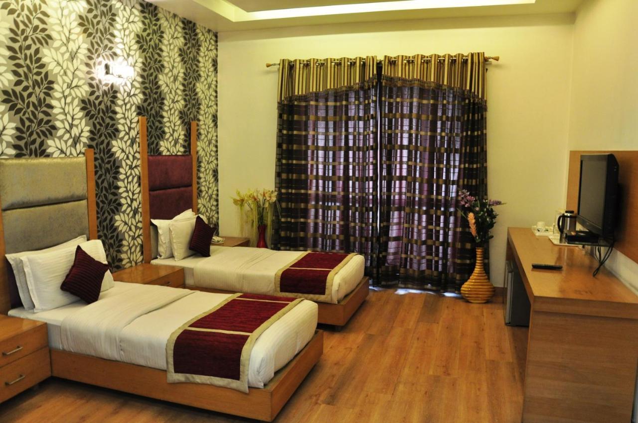 Hari'S Court Inns & Hotels New Delhi Exterior photo