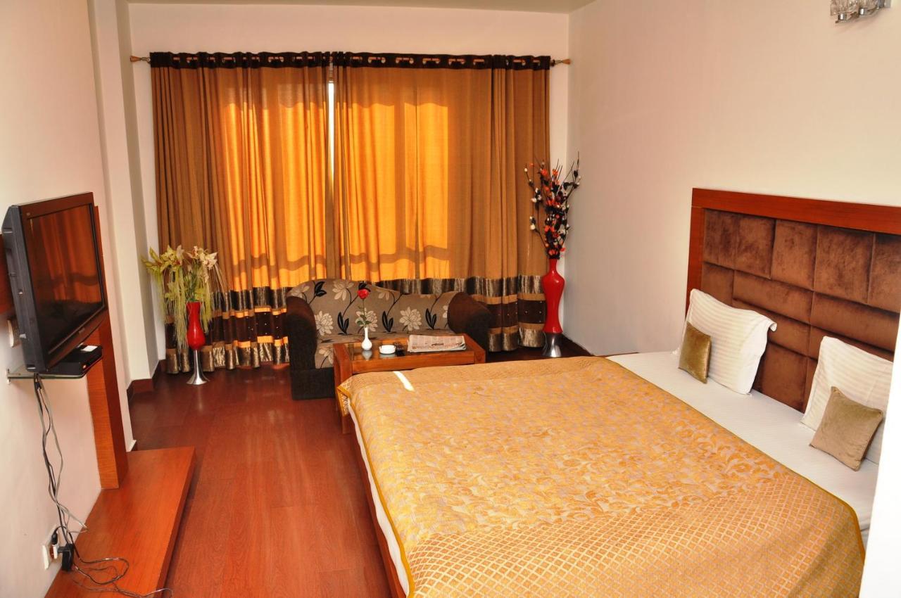 Hari'S Court Inns & Hotels New Delhi Exterior photo