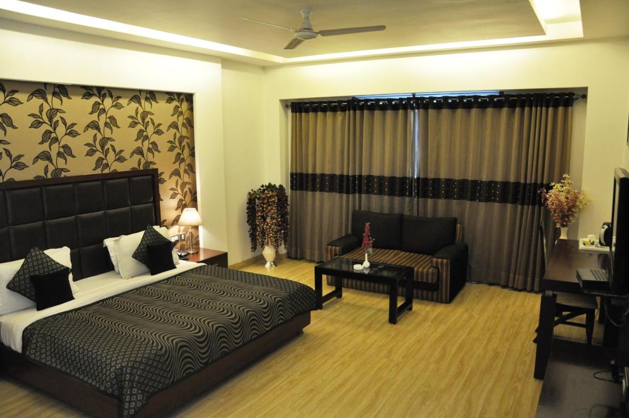 Hari'S Court Inns & Hotels New Delhi Exterior photo