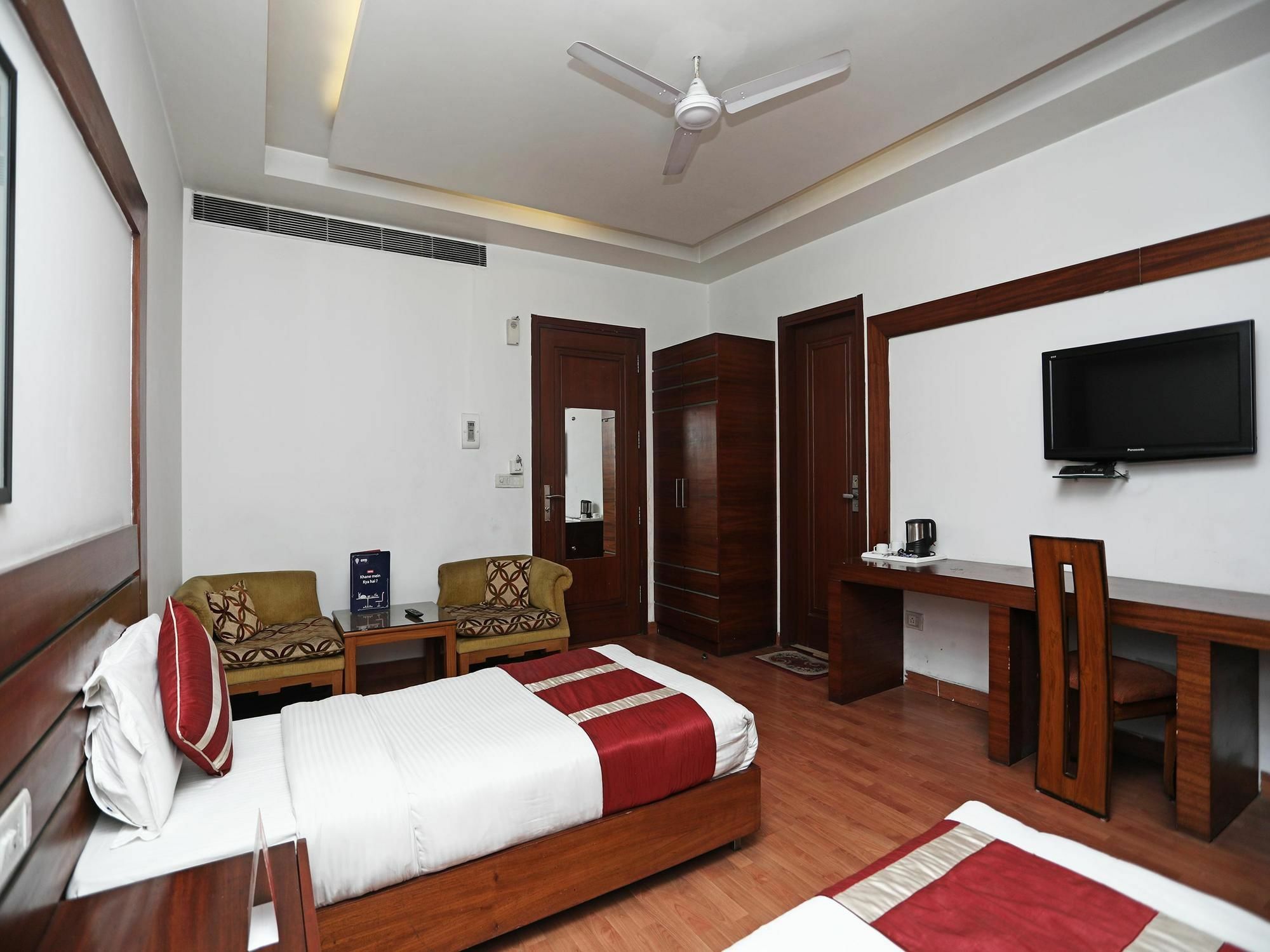 Hari'S Court Inns & Hotels New Delhi Exterior photo
